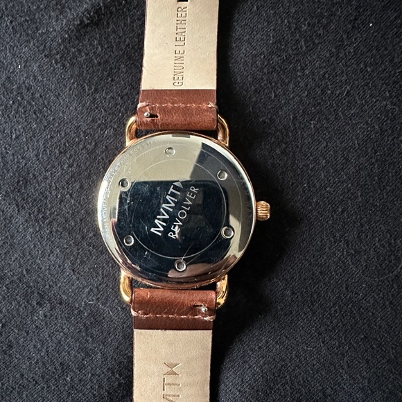 MVMT Revolver Watch- Clean and Fresh Look- Excellent Shape - Picture 2 of 3